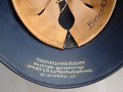 Luftschutz Helmet