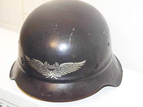 M42 beaded luftschutz helmet