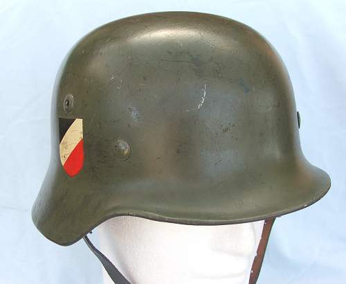 Heer apple green double decal M35 Helmet
