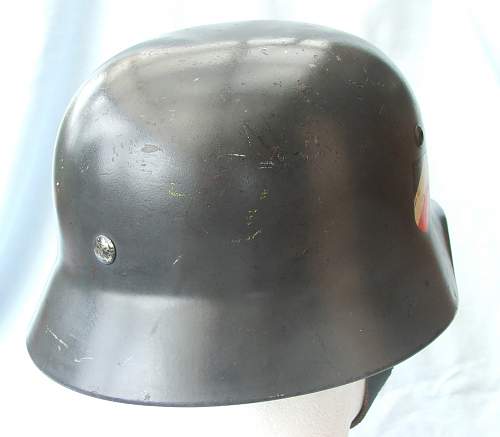 Luftwaffe M35 double decal helmet, 2nd pattern eagle, with some history