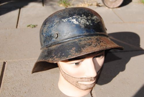 Is this an orignal German ww2 luftschutz helmet???