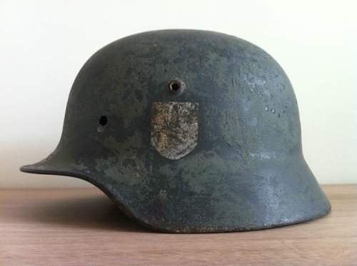 2 german helmets for revieuw