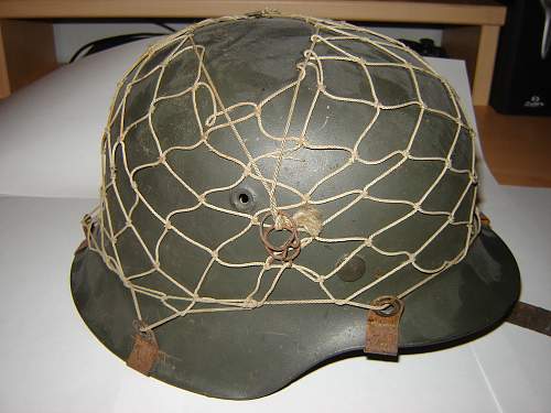 German helmet for revieuw  .help needed