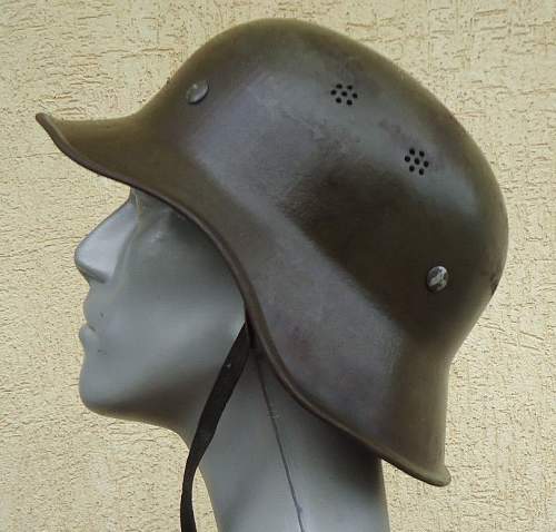 Bulgarian M44 German Helmet