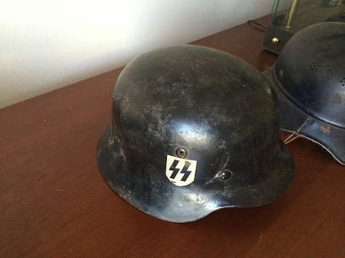 Need help to ID 4 German wwii Helmets