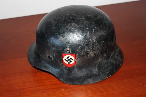 Need help to ID 4 German wwii Helmets