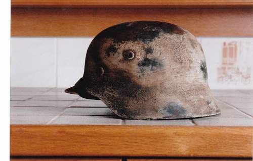 Croatian Einsatzstaffel der Deutsche Mannschaft M40 helmet