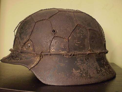 German Helmet M35 WWII Camo-WIRE from ITALY -ORIGINAL