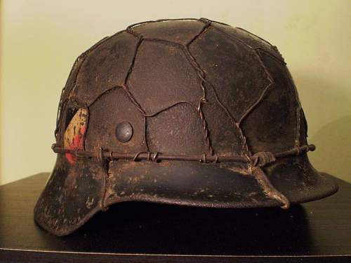 German Helmet M35 WWII Camo-WIRE from ITALY -ORIGINAL