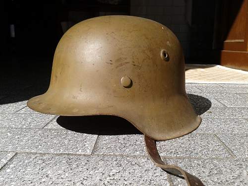 Luftwaffe Helmet. Need help before I decide to pay for it. THANKS!