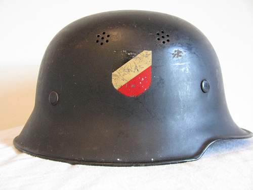 Another M34 Herr - Double Decal - Curve Dip Droop Visor Shell