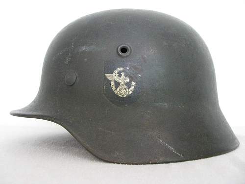 M40 Double Decal Combat Police Helmet - ET62 - Lot # 1051 - Unbordered Police Adler