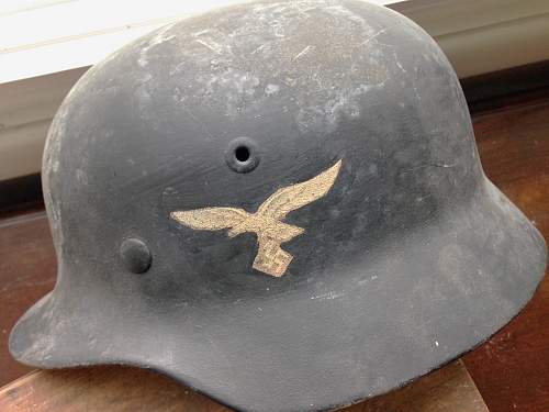 Question about potential period gray repaint of Luftwaffe camo helmet