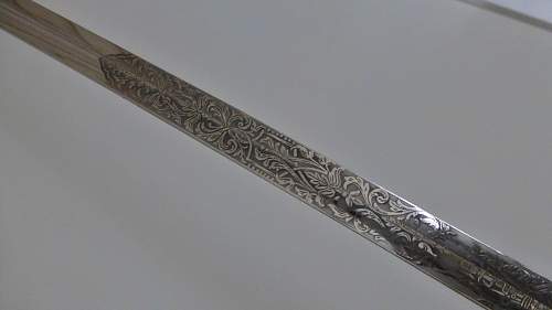 Paul Weyersberg &amp; Co triple etched Lionshead TR sword