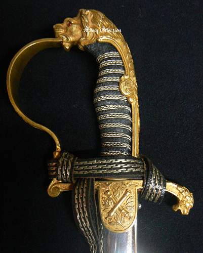 Sword on Polizei man - Cavalry sword or different ?