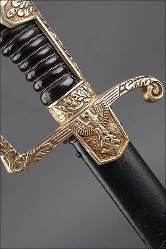 Does this sword look authentic?