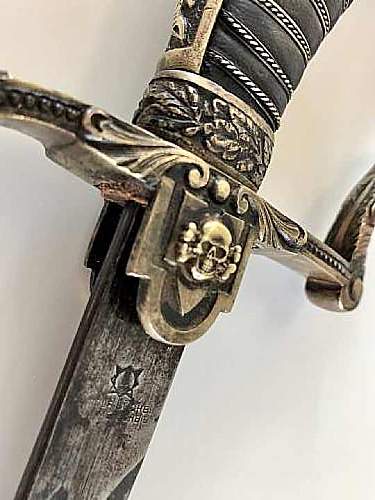 Rudolf Büchel (RBS), Solingen Officer sword, totenkopf on the guard
