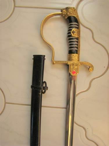 Help needed on this Eickhorn sword