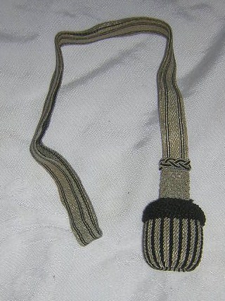 NCO sword knot: real or not? Appropriate for an early NCO?