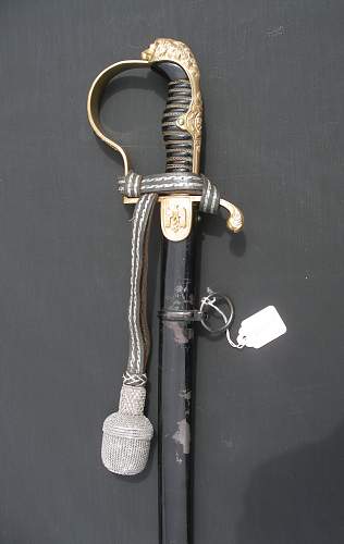 WKC half-lionhead sabre