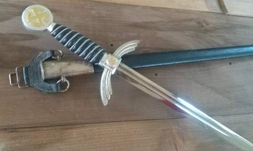 Luftwaffe sword - ask for help