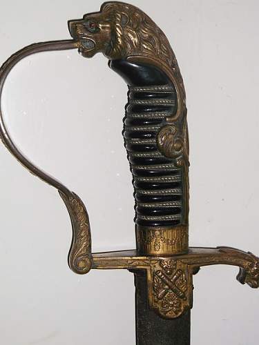 Imperial lionshead Artillery sword question