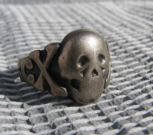 Waffen SS Totenkopf Ring Authentic? PICS