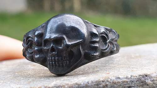 Totenkopf ring