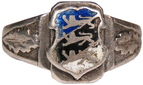 Salty Estonian patriotic ring