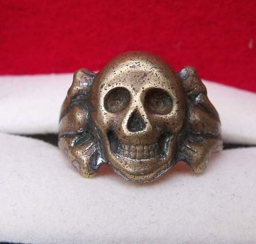 Can anyone tell me any information on this Skull Ring?
