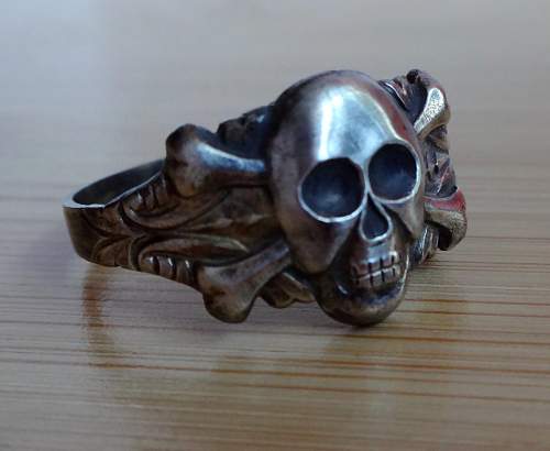 Another skull and bones ring