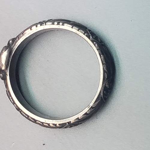 Please take a look at this honor ring.