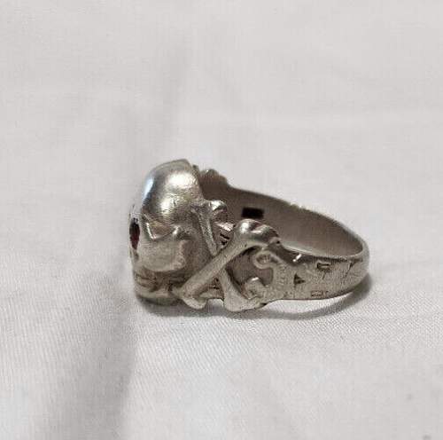 Canteen Ring Authentic ?