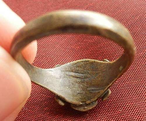 Any idea's on this ring?