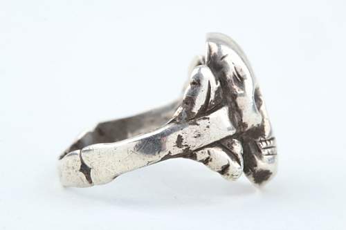 Another Skull Ring for Review