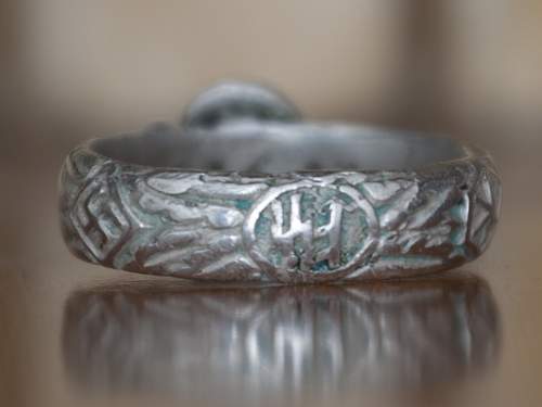 SS honor ring Reum, opinions