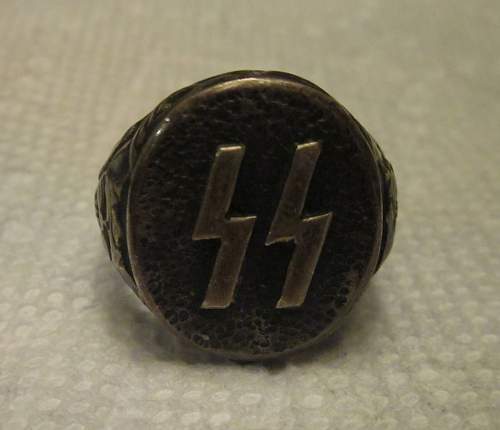 Swastika Ring found with Metaldetector