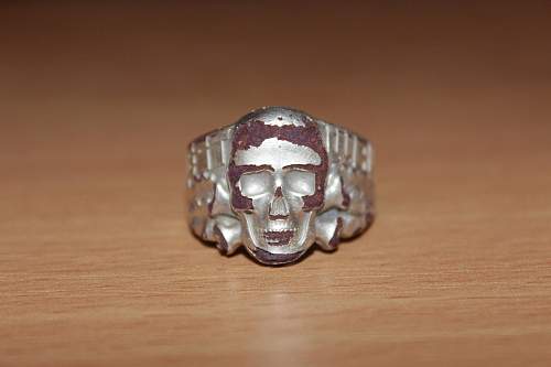 West wall skull ring - confirm authenticity