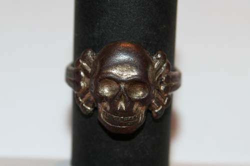 My alpaca skull ring