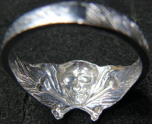 Skull Ring - Unfamiliar Design?