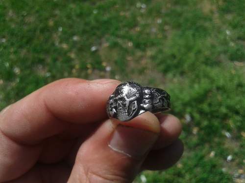 totenkopf ring