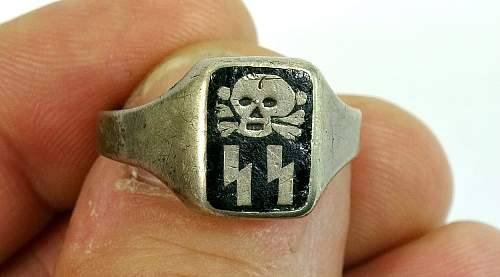 SS ring with totenkopf