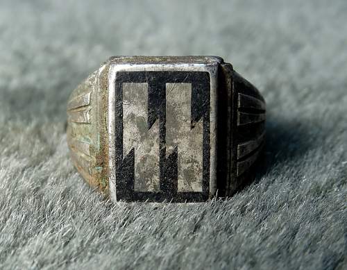 SS ring with totenkopf