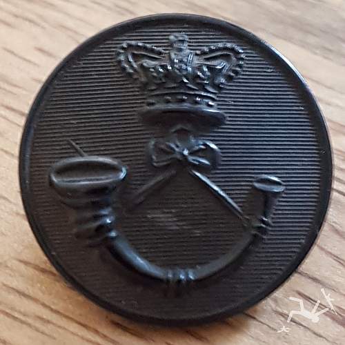 Victorian Rifle/light infantry buttons