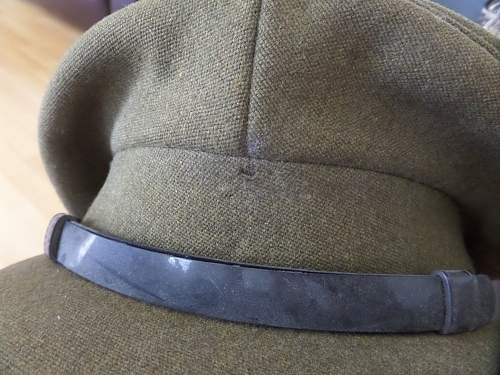 Help needed with Button a Officer cap