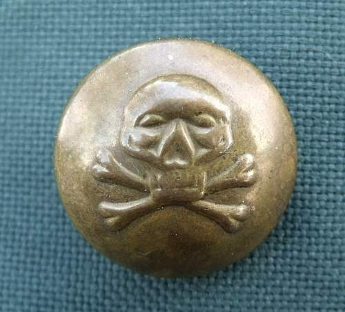 British 17th Lancers Death's Head Button