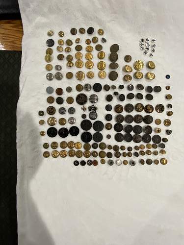 Lots of old war buttons, help with identification