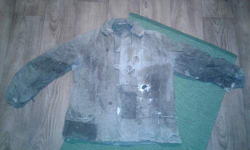 Identifying a telogreika jacket