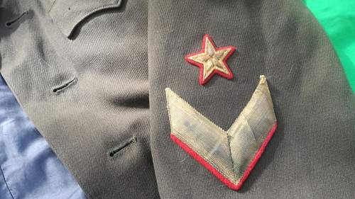 Major General tunic of the 1940 regulations.