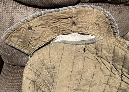 Identifying a telogreika jacket